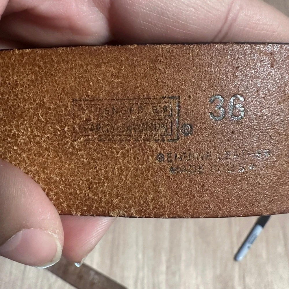 Harley Davidson Mens Leather Belt Eagle Embossed Silver Buckle Size 36 Brown
